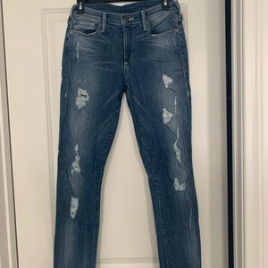 TRUE RELIGION Size 27 Distressed Skinny Jeans